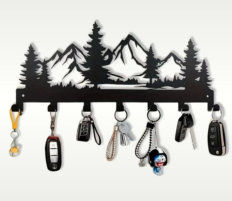 Wieszak dekoracyjny z motywem górskim
