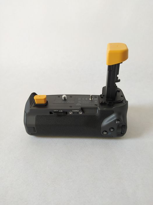 Батарейний блок Canon BG-E22 Для камери EOS R  НОВИЙ