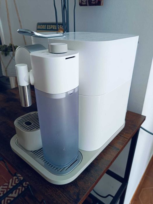 DeLonghi Gran Lattissima Fresh Vitality