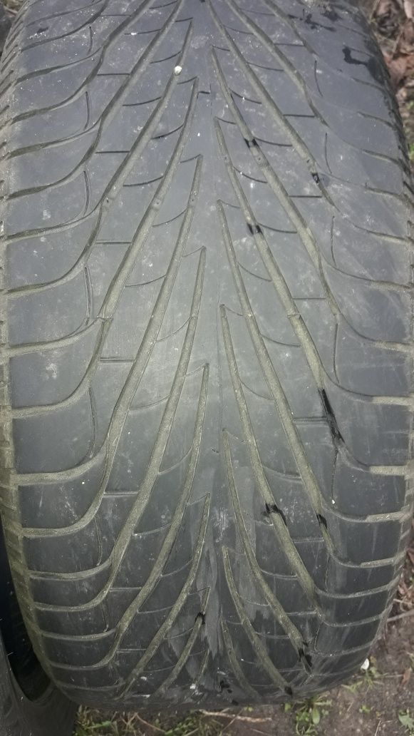 Авто шини 225/50R19 Michelin 19рік 1000грн (поскран)