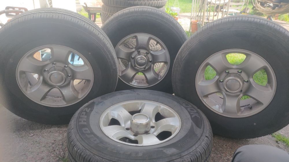 Диски с резиной, диски 7,5JхR16Н2 ET10 6*139,7 шины Hankook Dynapro HP