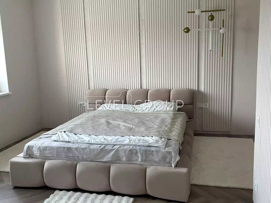 Продається сучасний 5к будинок 274м2, Лісники, 7 соток