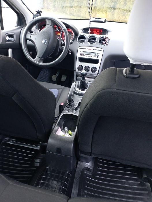 Продам Пежо 308 SW