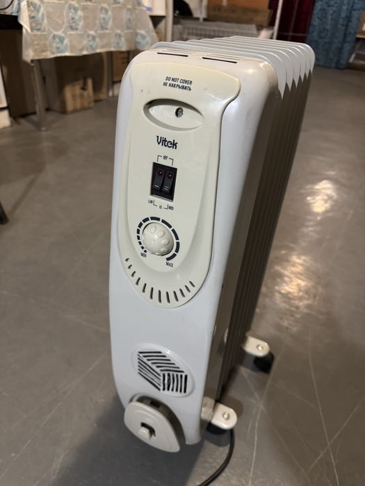 Масяний обiгрiвач VITEK 1500w
