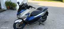 Honda forza  só 9000klm
Revisões na Honda