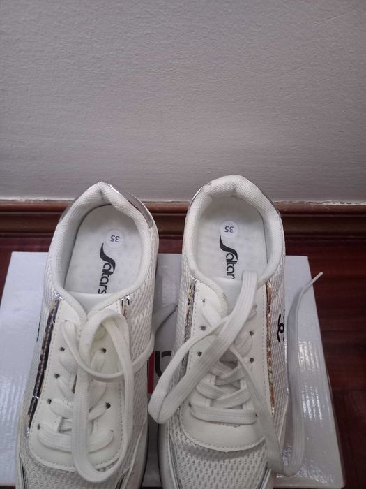 Ténis brancos 35