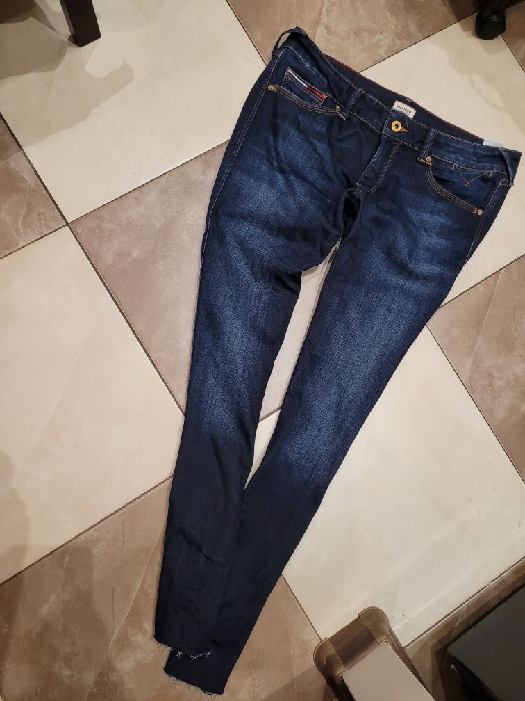 Spodnie oryginalne jeans rurki damskie Tommy Hilfiger