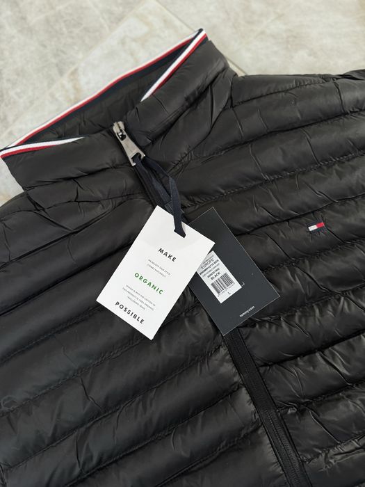 Czarny męski bezrekawnik Tommy Hilfiger r. L