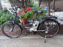 Rower elektryczny KTM Ampare 26"/46, nożny, centralny,-piękny Szwajcar