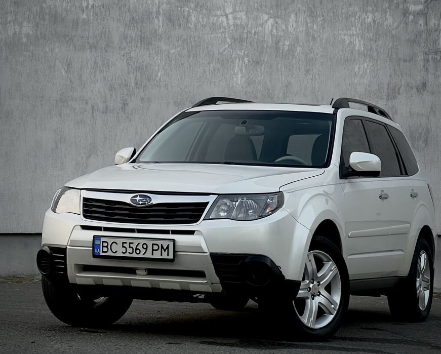 Subaru forester 2009 2.5 автомат