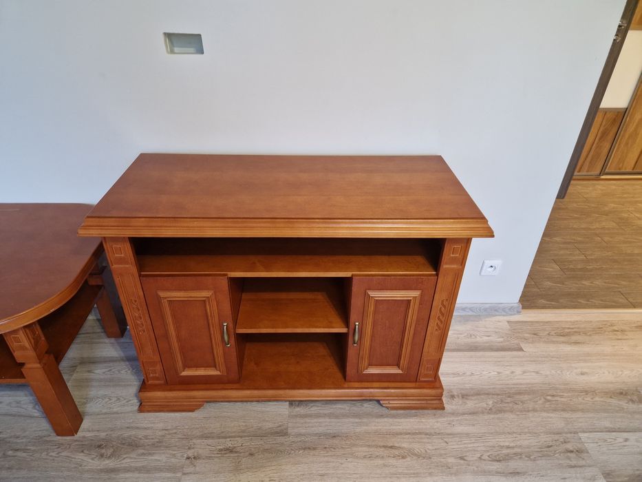 Zestaw mebli do salonu i jadalni