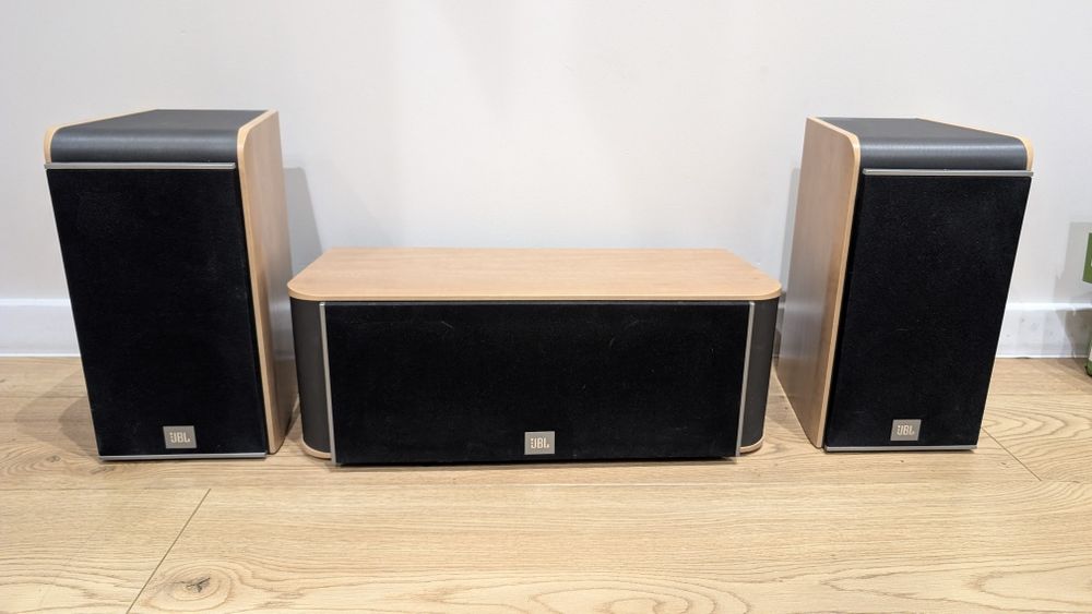 JBL ES20        .