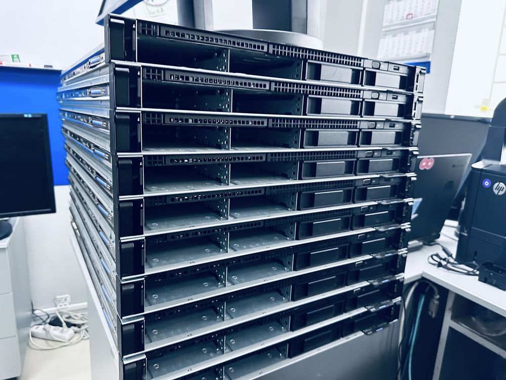 DELL Poweredge R640 4LFF + 2SFF