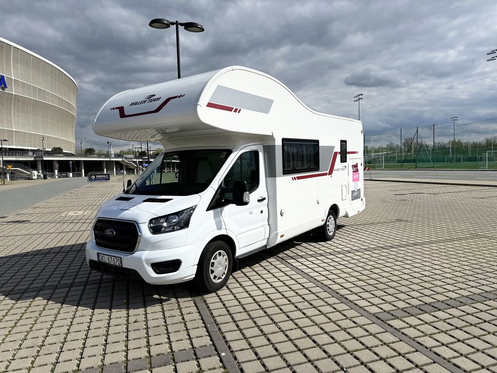 Kamper Ford Roller Team Kronos 295M najem wypożycz camper do wynajęcia