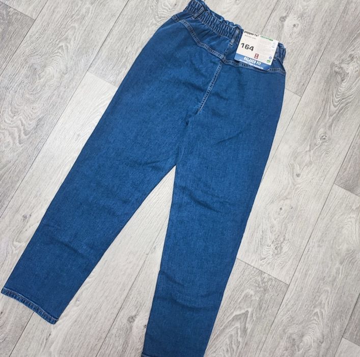 Нові джинси джогери 44р.