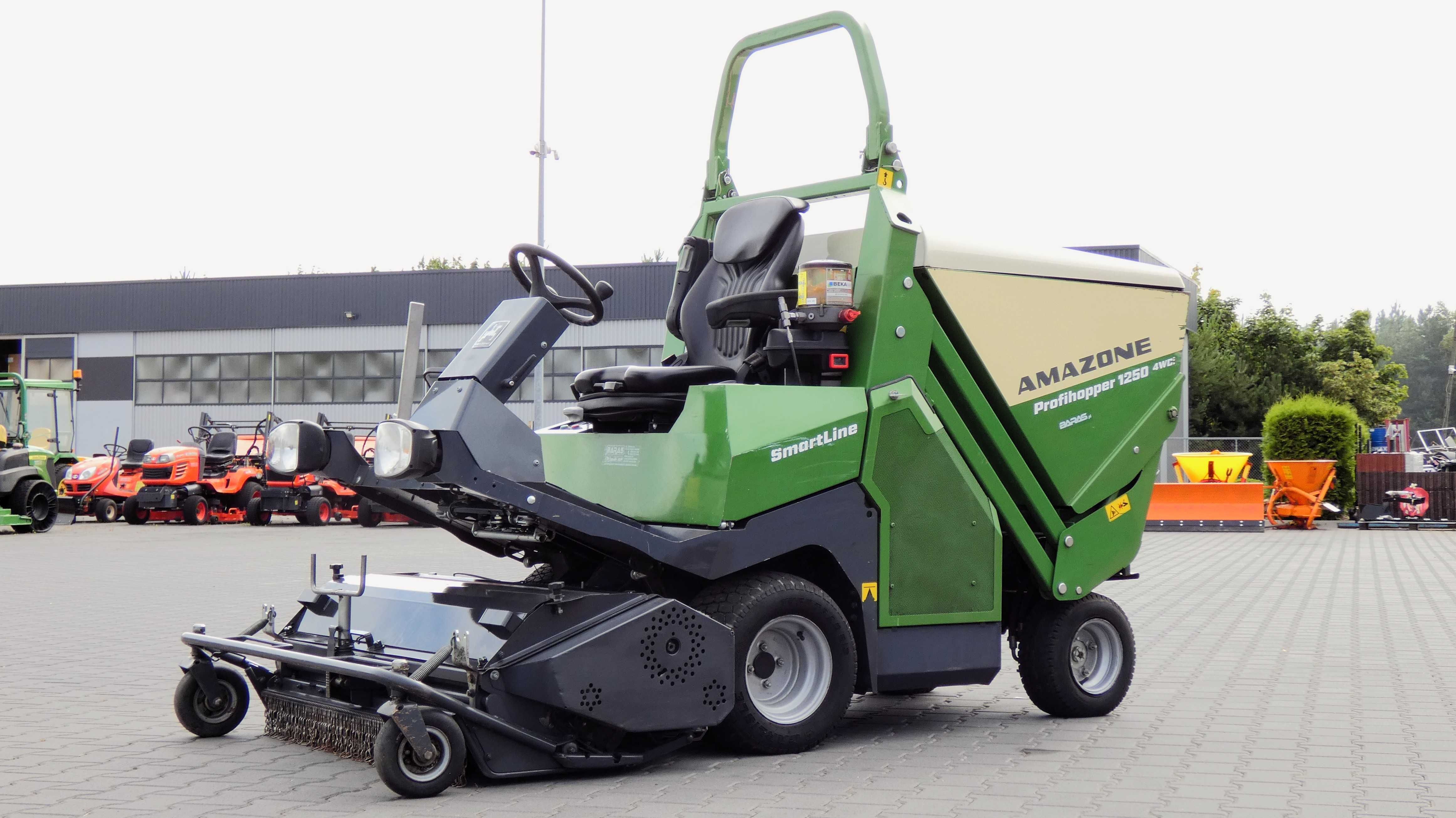 Traktor kosiarka Amazone Profihopper 1250 4WDi 2022r (110701.5)  Baras