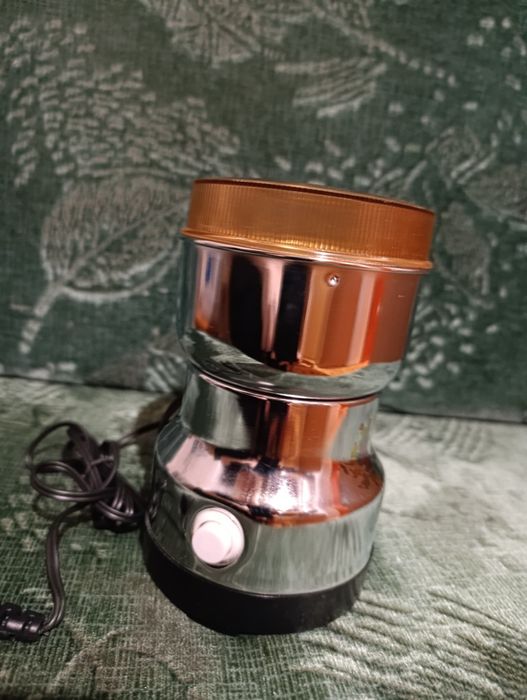 Электро кофемолка Grindmatis