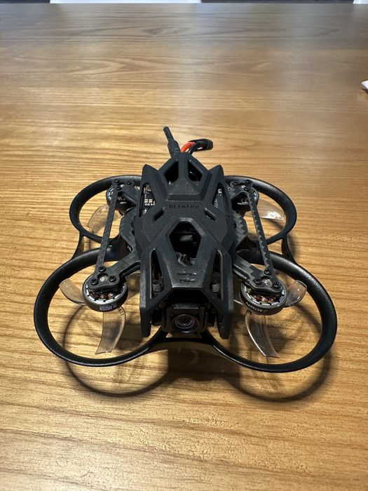 Combo: DJI Goggles 3 - Pavo Femto (o4) - 5 Baterias - Carregador