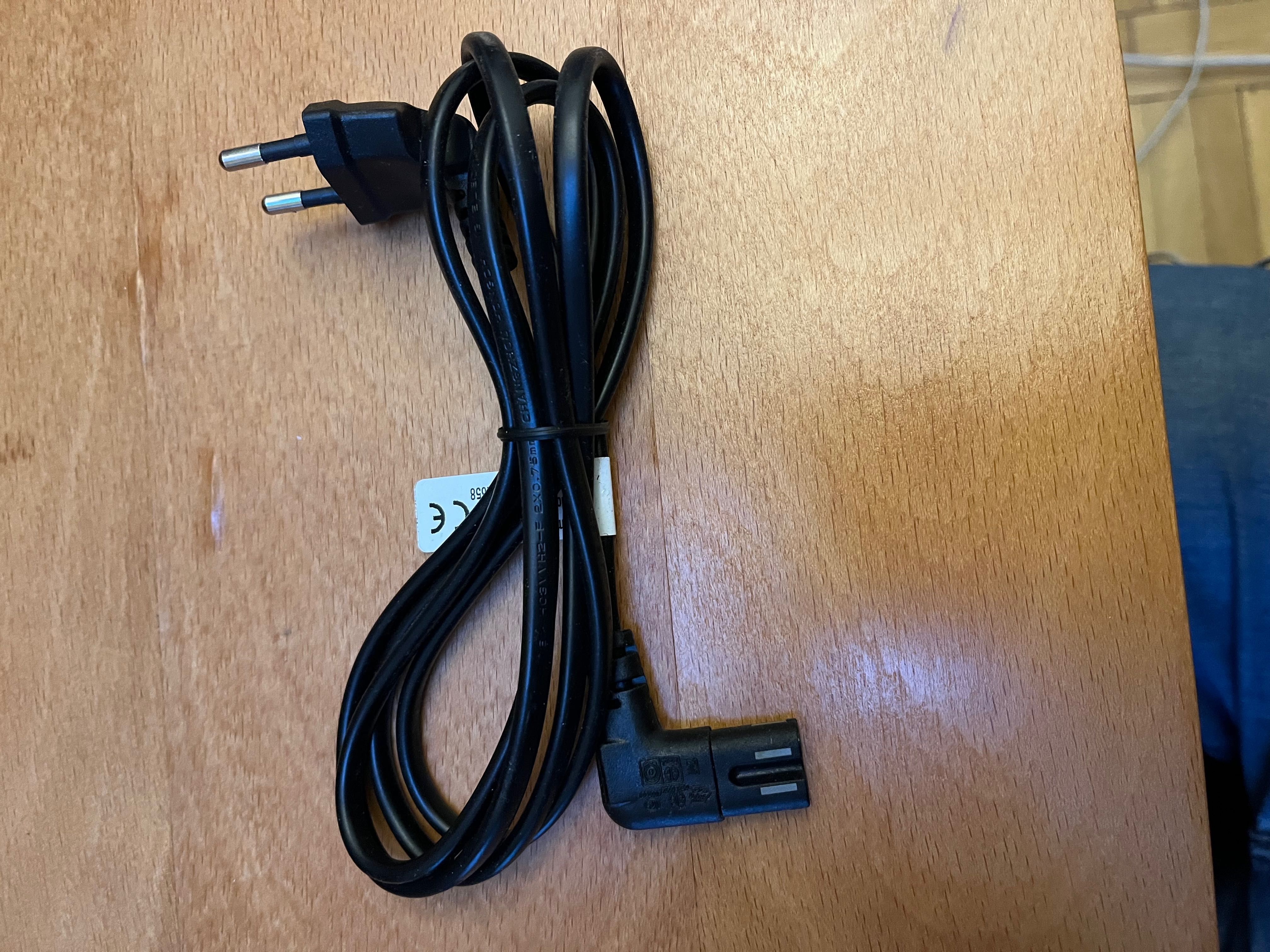 Kabel sieciowy Euro HAMA