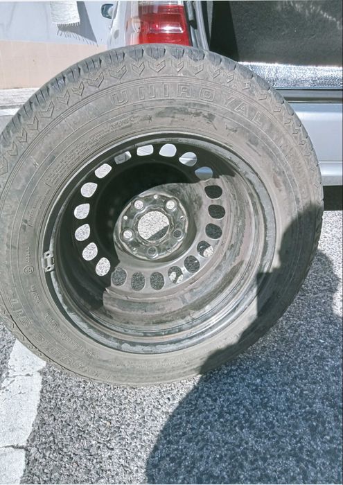 Pneu com jante 195/65/R15