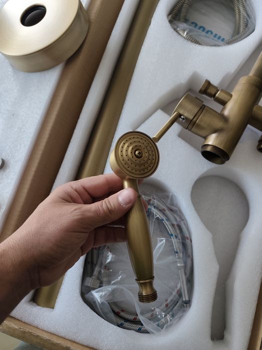 Torneira misturadora banheira de chão