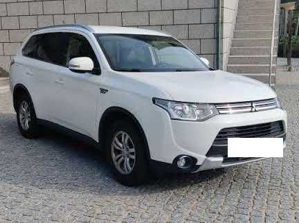 Mitsubishi Outlander 2.0 PHEV Intense Navi