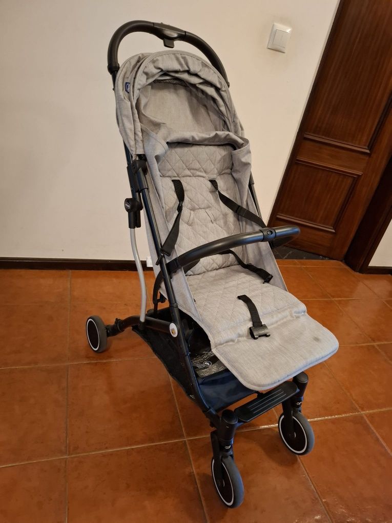 Carrinho bebé Chicco Trolley Me