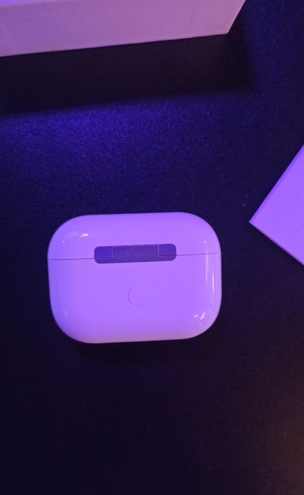 Наушники AirPods pro