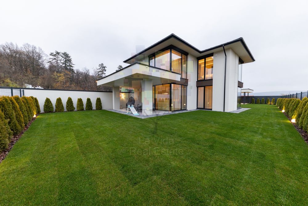 Без % Продаж будинку /Продаж  будинку в Ужгороді /Панорамний вид