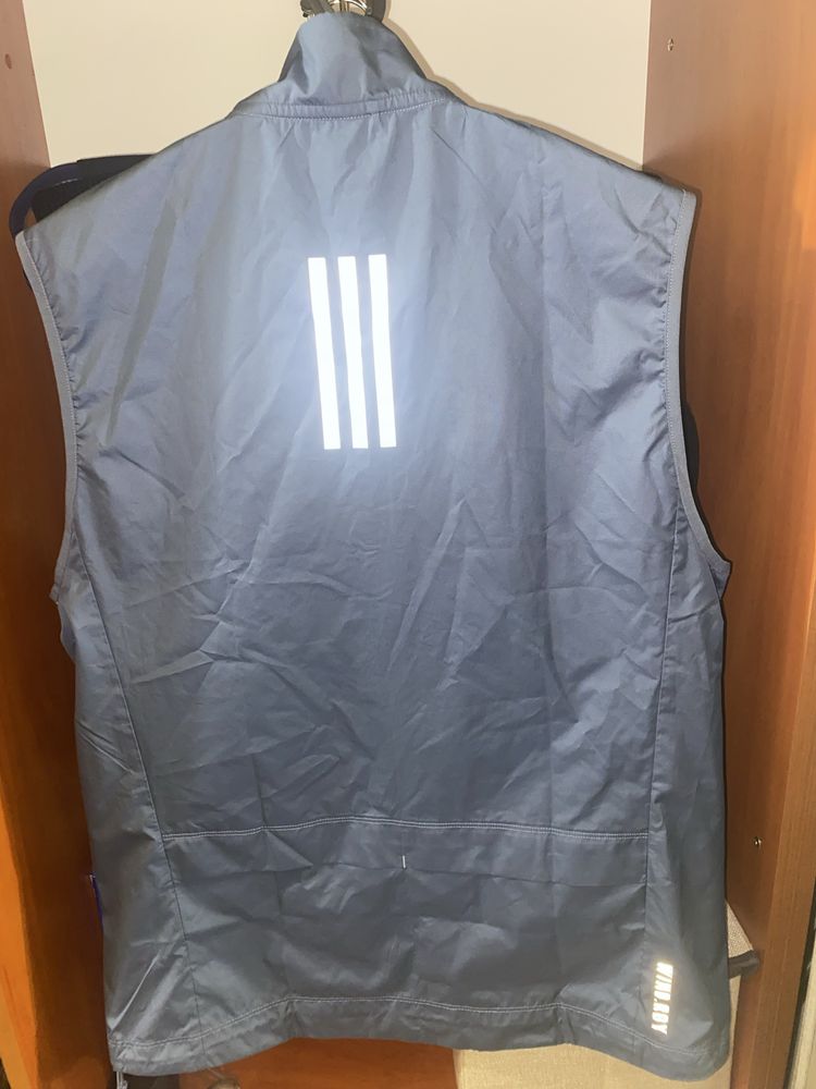 Легка жилетка Adidas для бігу