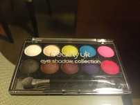 Sombras Beauty UK