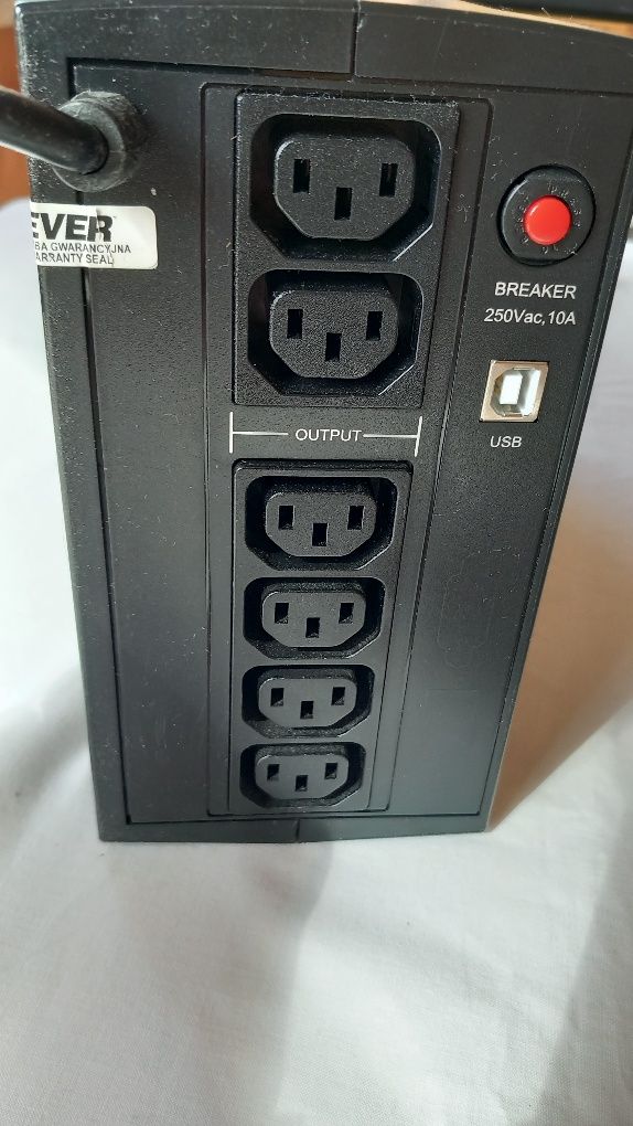 Zasilacz Awaryjny UPS Ever DUO 850 AVR USB