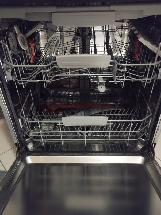 Zmywarka do zabudowy Hotpoint-Ariston HIO 3C23 WF