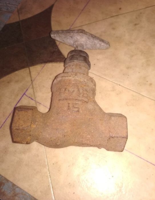 Продам кран Ру 16/15