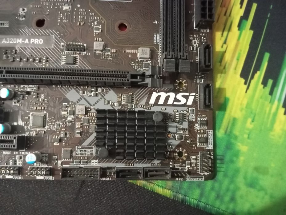 Материнская плата А320М-А PRO + базовый кулер AMD