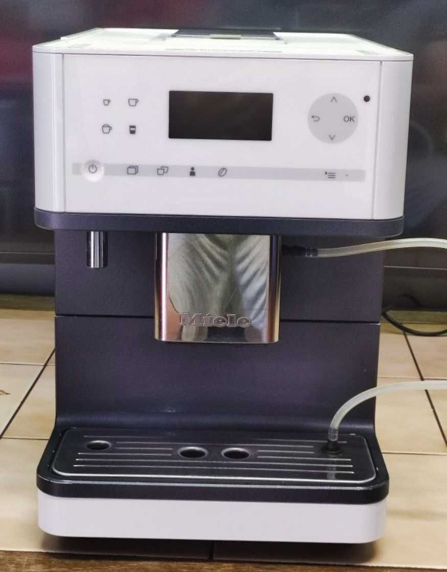Кавомашина Міле Miele CM 6350 діамантовий білий українська мова
