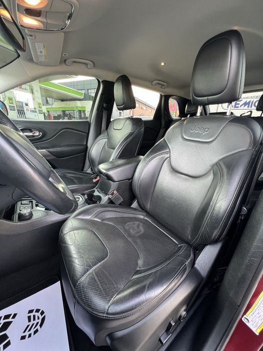 Jeep Cherokee 2019 3,2 Газ/бенз