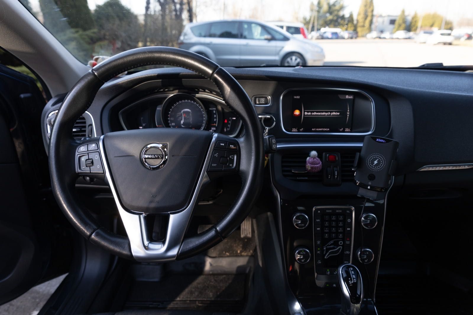 Volvo CC V40, D4, automat!!!