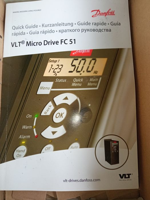 Інвертор частотний CFM110 0,37 кВт 220В