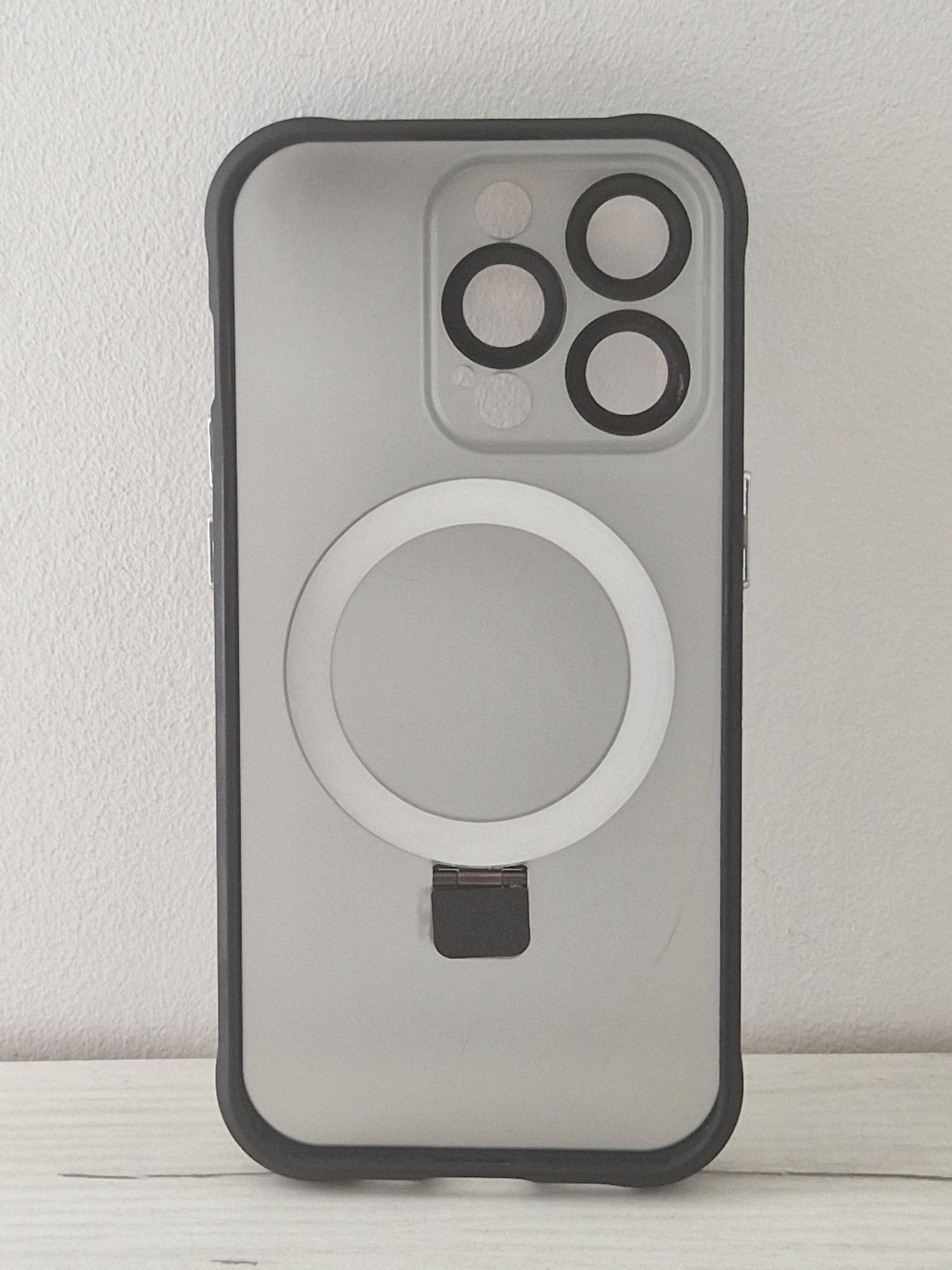 Tel Protect Magical Magsafe Stand Case do Iphone 14 Pro czarny