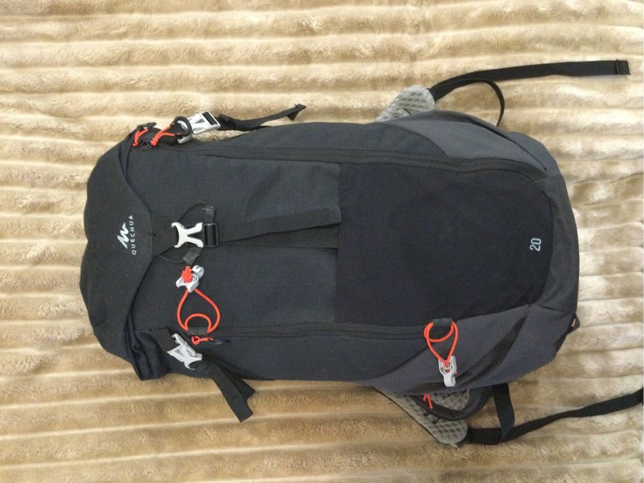 Рюкзак туристический QUECHUA