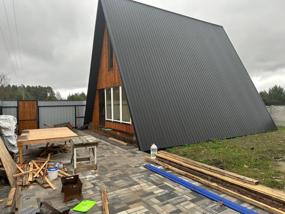 Продам трикутник новобудова