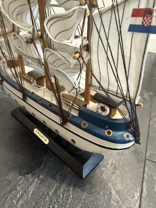 Drewniany model statku croatia