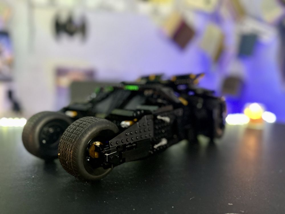 Продам Lego 76240 Tumbler Batmobile Бетмобіль The Dark Knight