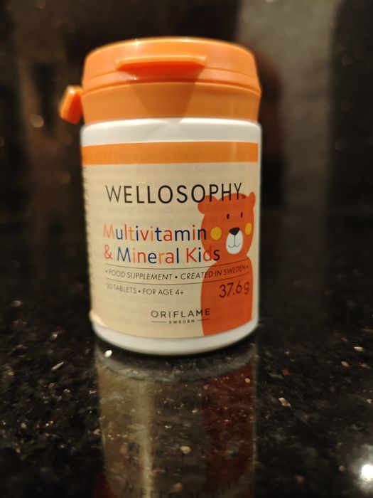 Multiwitaminy i minerały dla dzieci Wellosophy Oriflame
