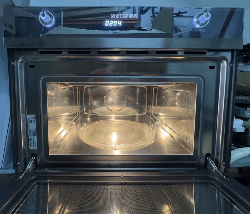 Microondas Smeg SC45M2  Encastre de 45cm por 60 ( impecavel )