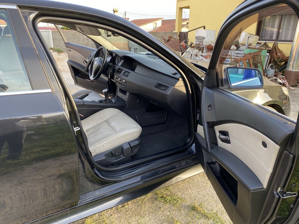 Vendo BMW E60 520d