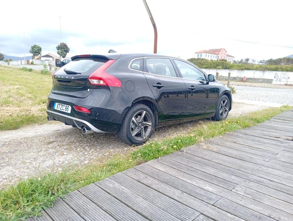 Volvo V40 R-Desing
