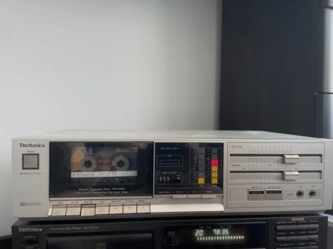 Technics  RS-D200 Deck