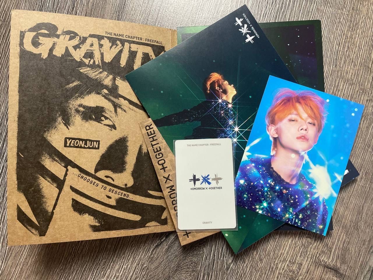 Альбом TXT Gravity Йонджун Хюнінкай kpop кпоп альбом плакат картка тхт